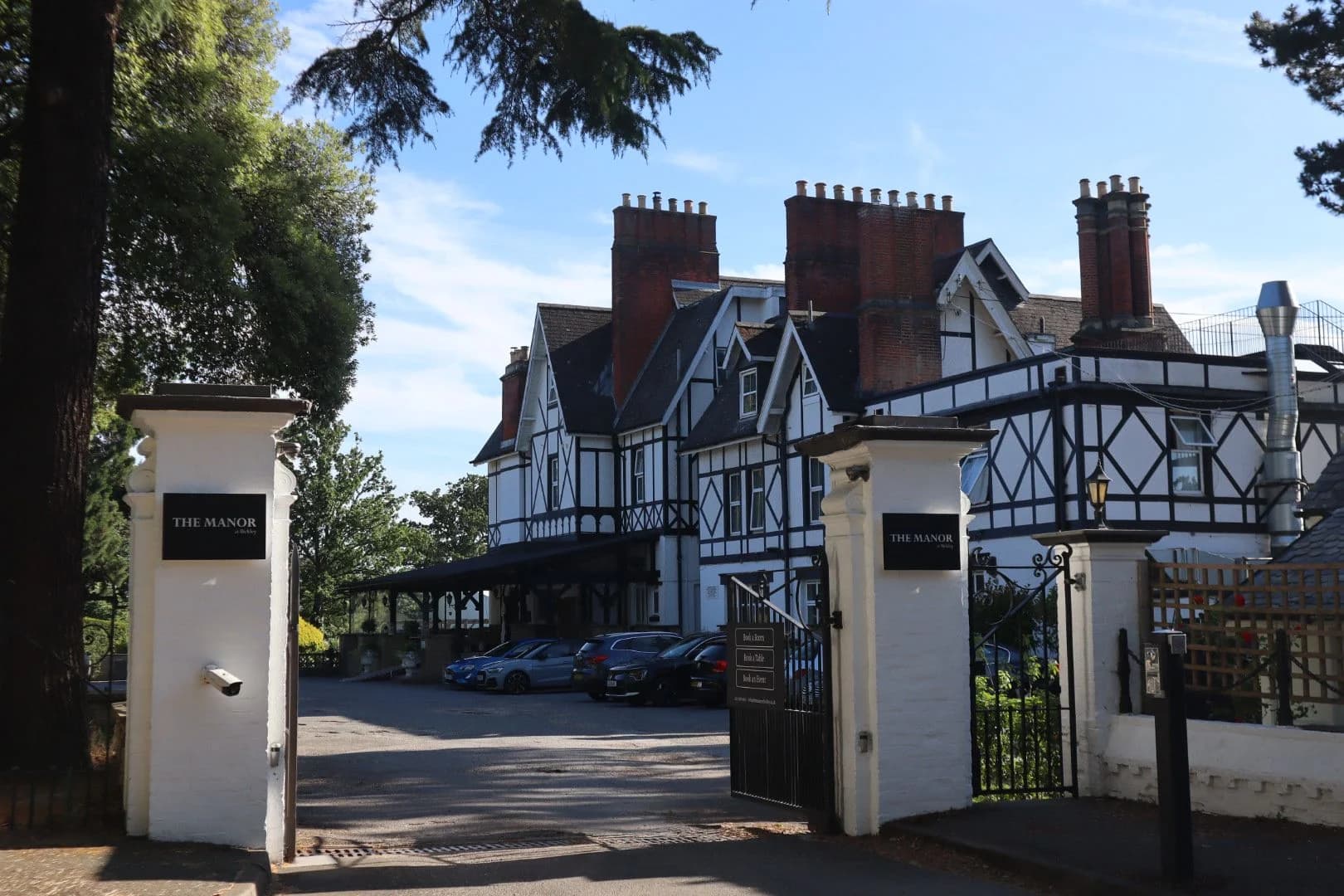 Property maintenance near The Manor in Chislehurst for homes, landlords and businesses