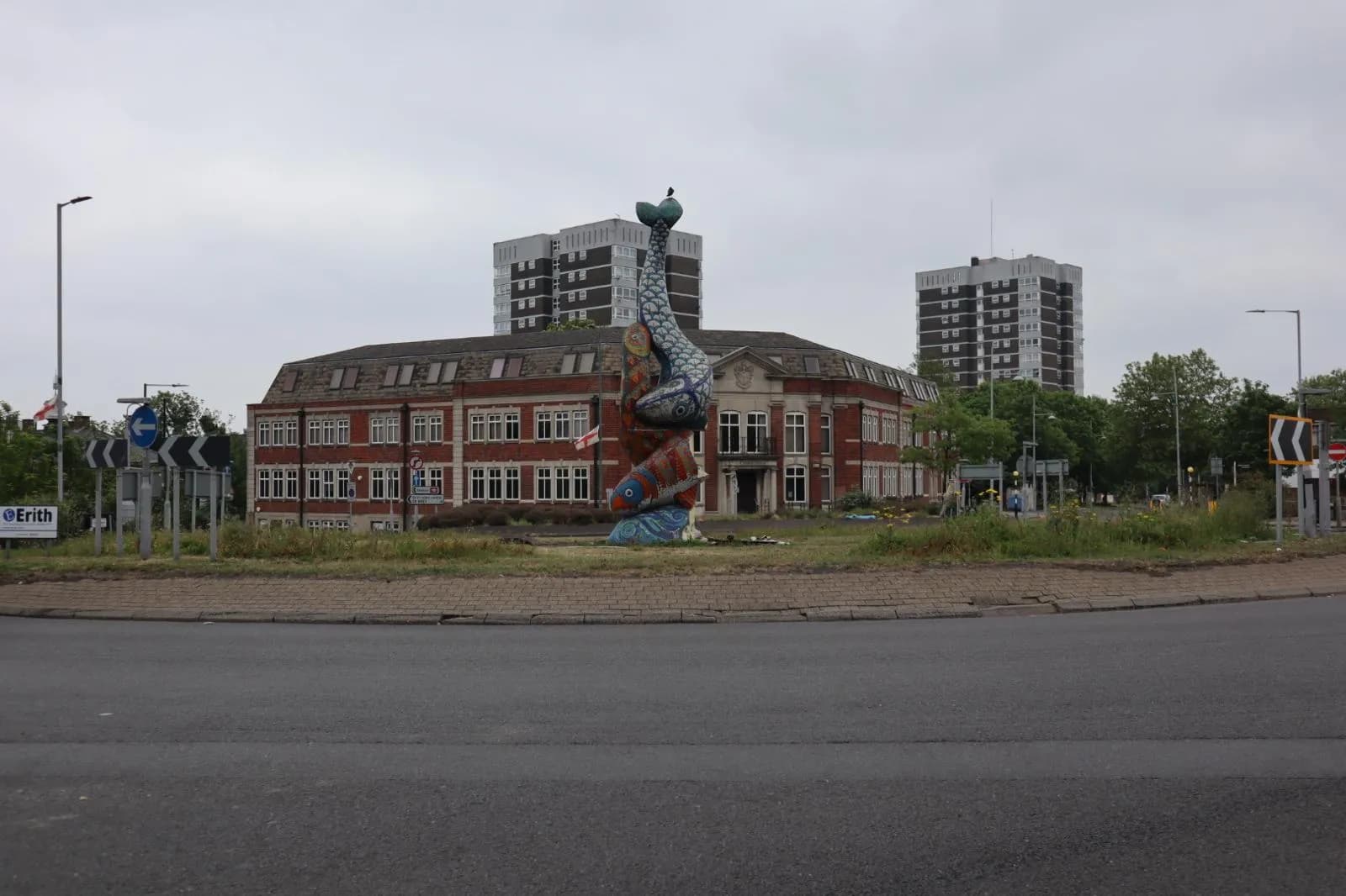 Local plumber near Erith Fish Roundabout in Erith for homes, landlords and businesses