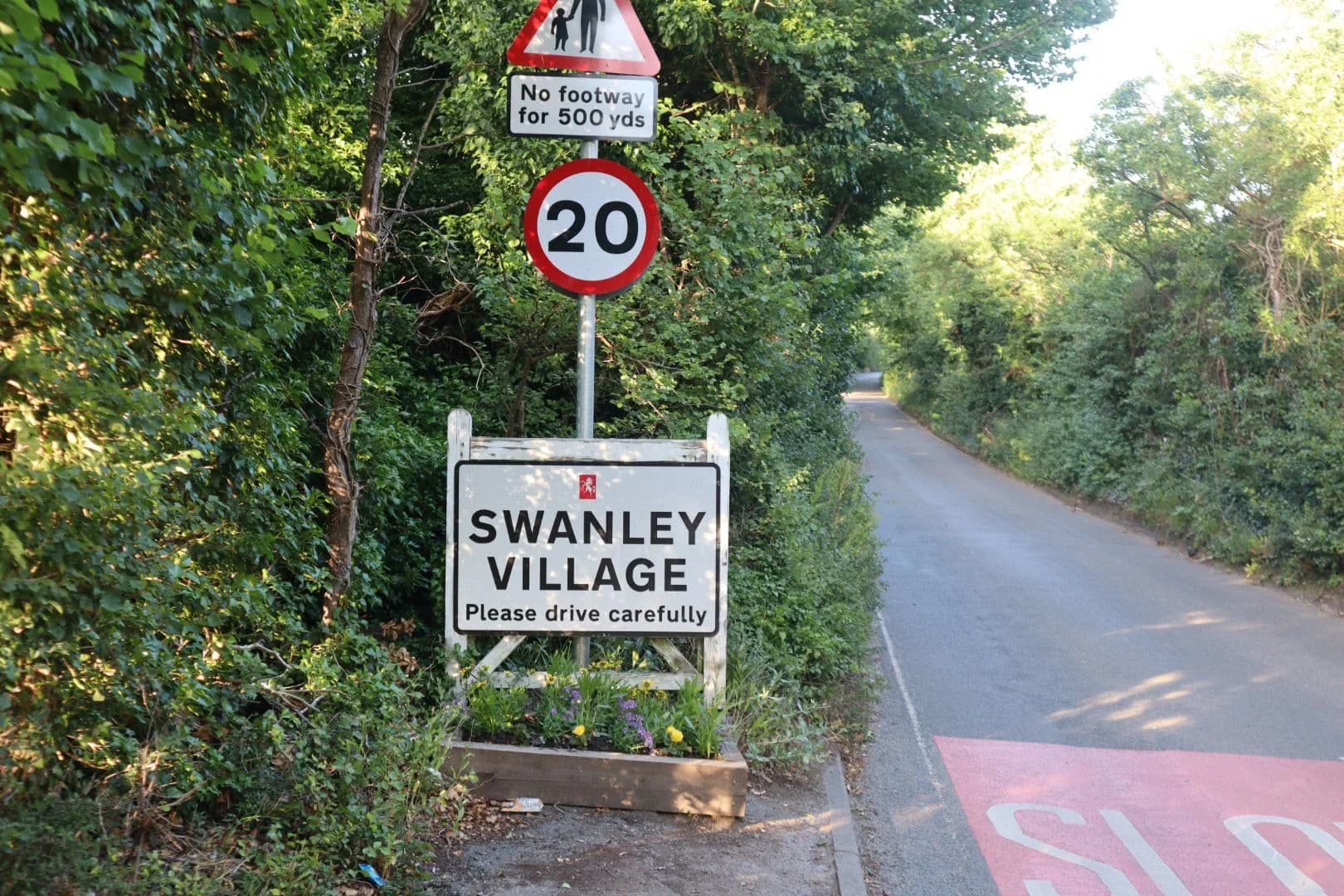 Property maintenance near Swanley Village Sign in Swanley for homes, landlords and businesses