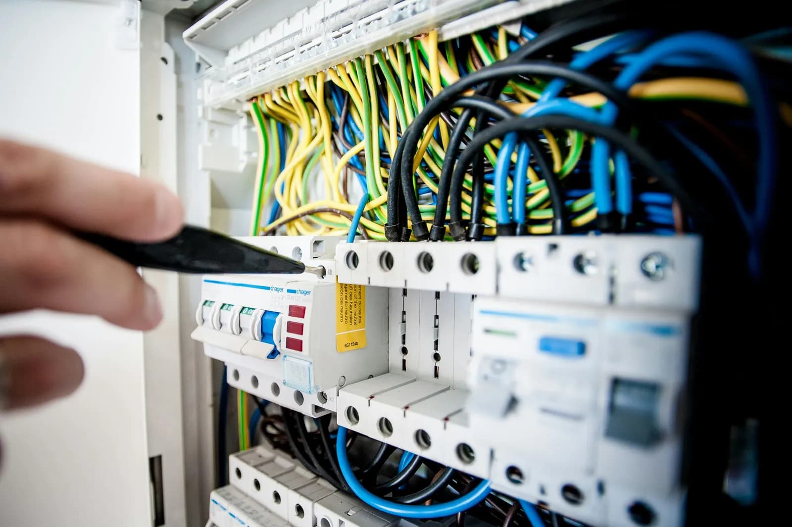 Electrical maintenance as part of property support